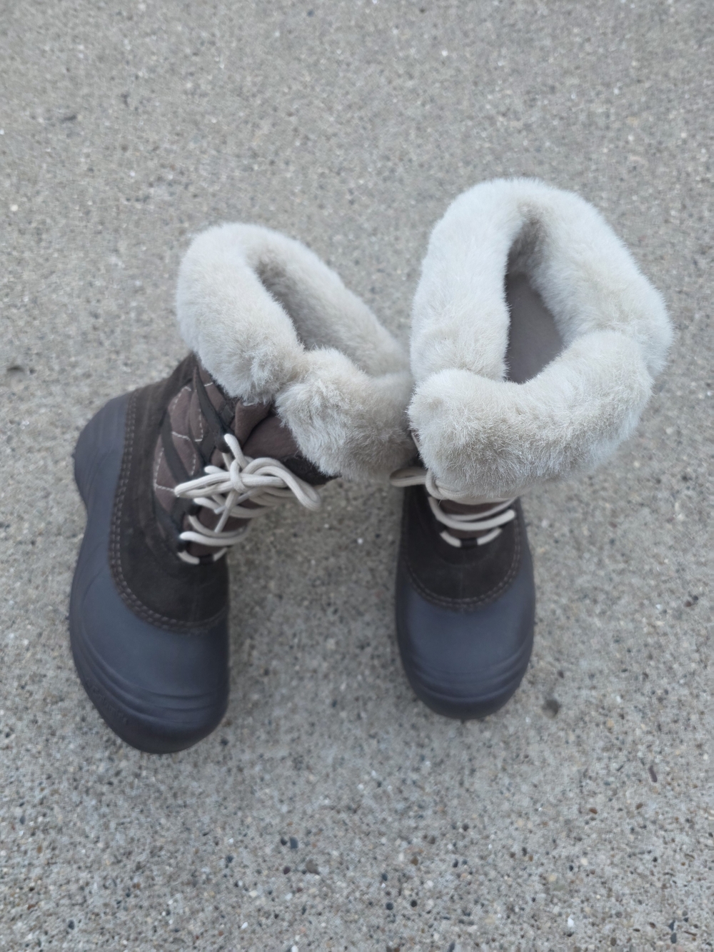 Columbia Winter Snow Boots in Brown with Faux Fur Women Size 5.5